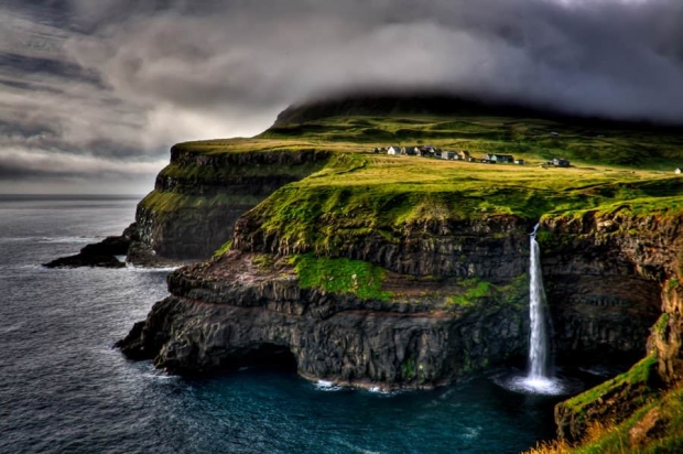 24. Gasadalur, Faroe Adaları, Danimarka
